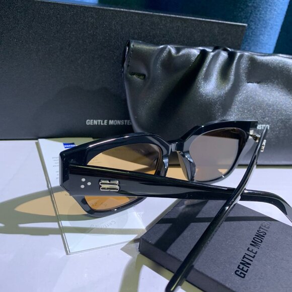 Gentle Monster Sunglasses - Picture 4 of 6